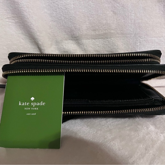 Kate Spade wallet! - Picture 4 of 5
